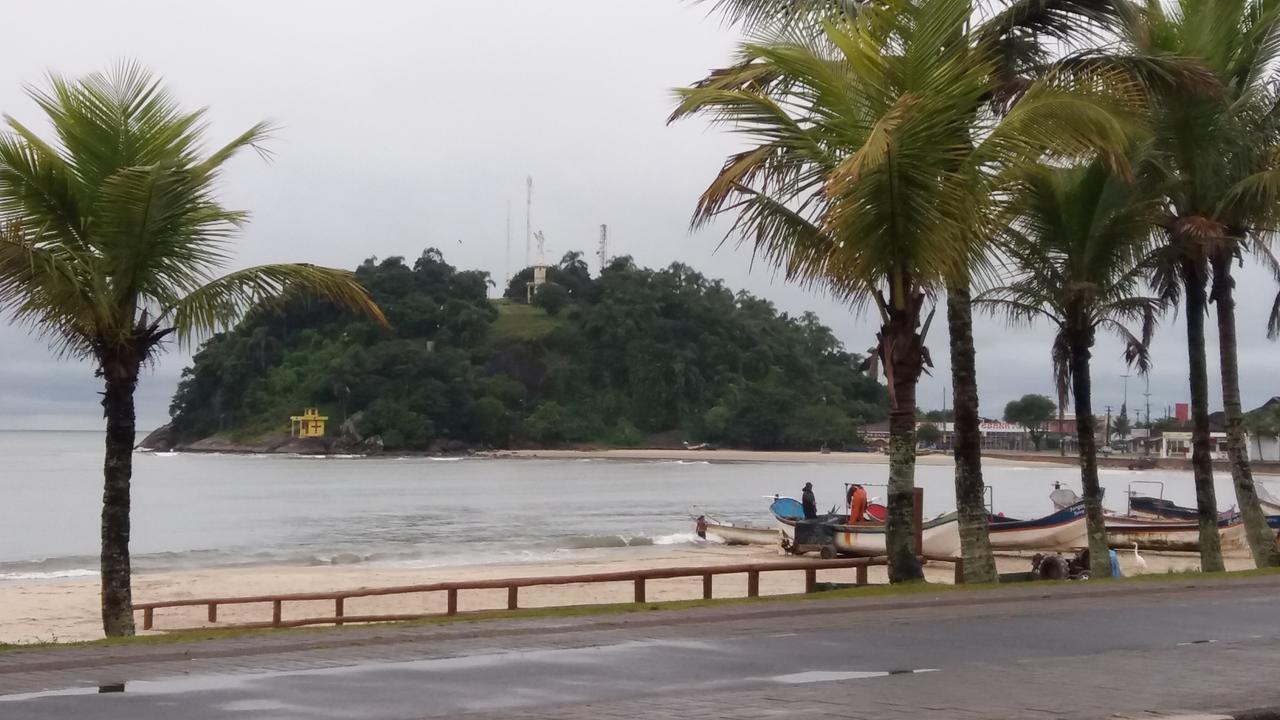 Praia Com Conforto Guaratuba Buitenkant foto